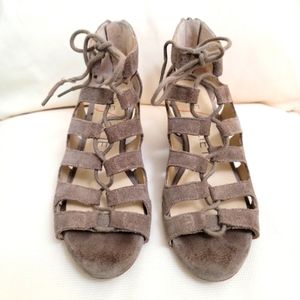 SOCIETY GLADIATOR STYLE SANDALS SIZE 5